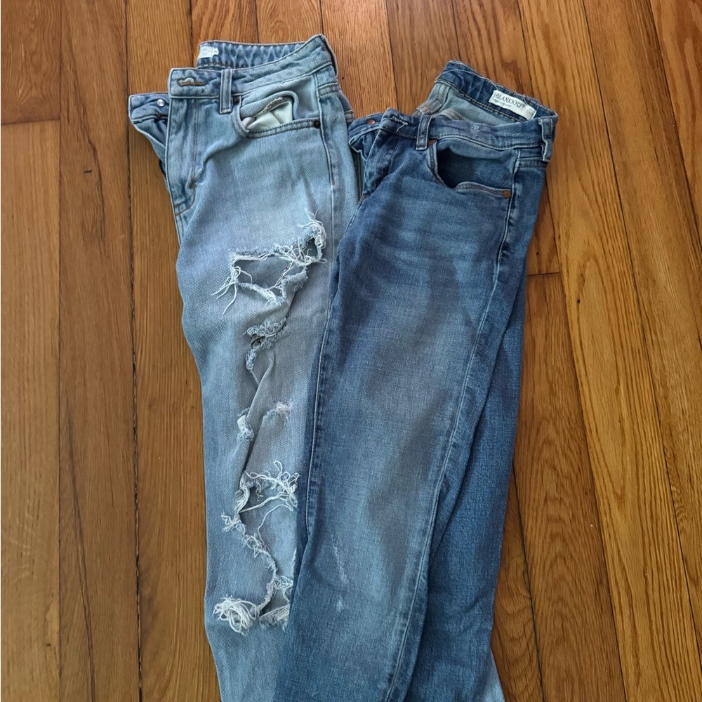 2 pairs of jeans